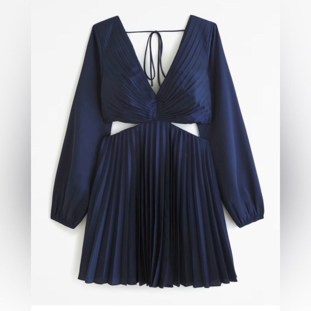 NWT Abercrombie & Fitch Women’s Size Small Giselle Pleated Cutout Dress Navy